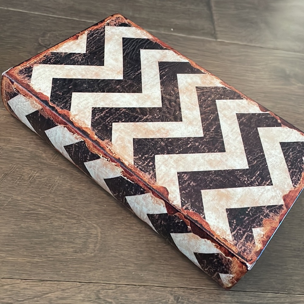 Decorative Box - Picture 4 of 7
